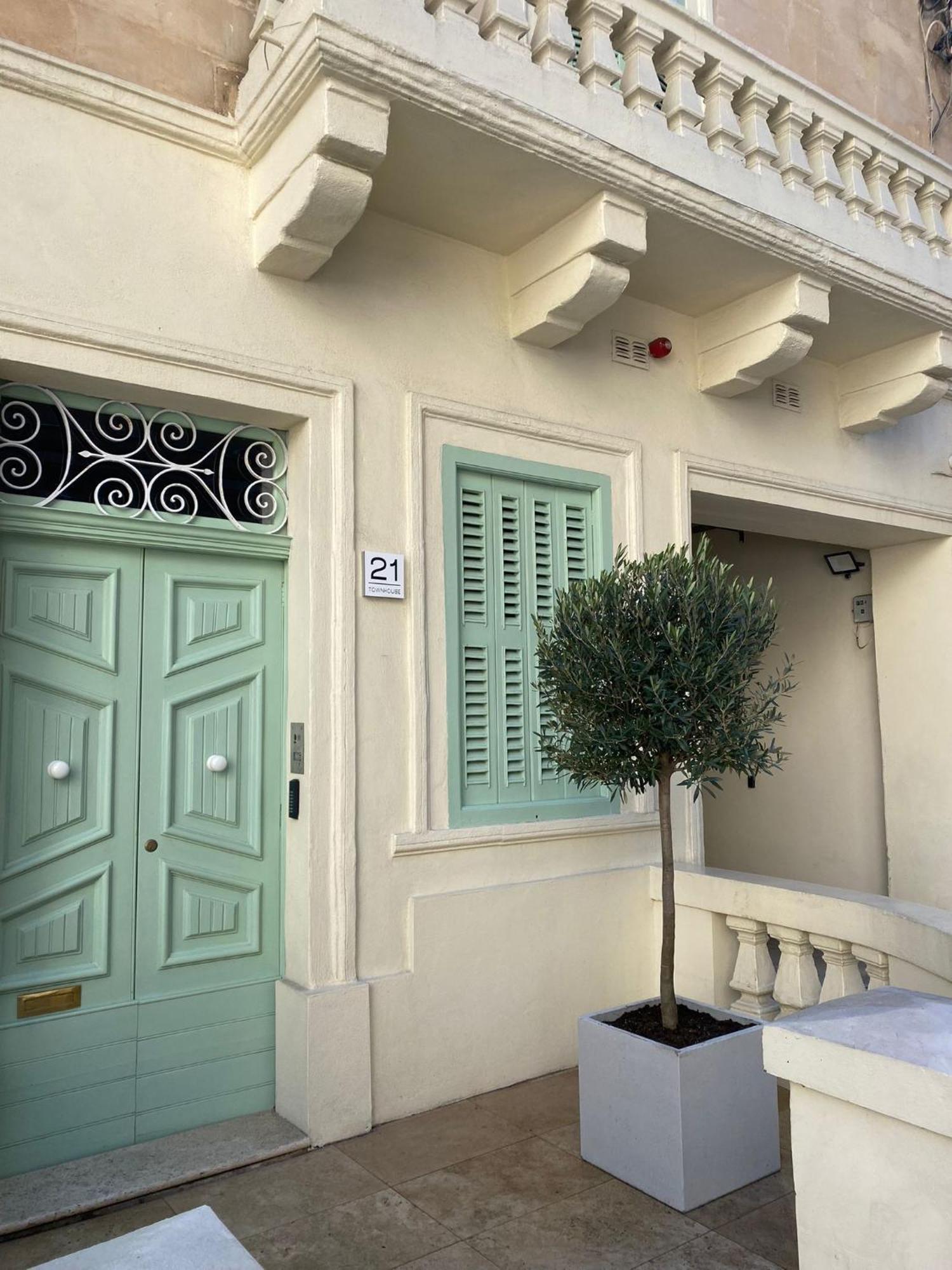 21 Townhouse In St Julians Apartamento St. Julian's Exterior foto